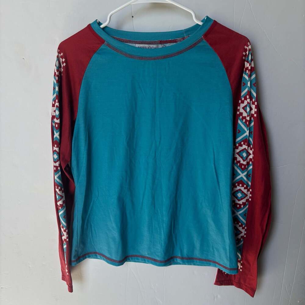 MISSLOOK Women's Size M Long Sleeve Raglan Shirt with Geometric Pattern